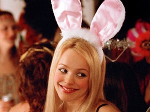 Az internetezők megtalálták Regina George hasonmását, és mi köpni-nyelni nem tudunk