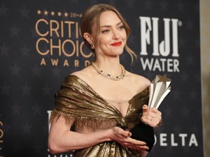 Amanda Seyfried majdnem elhagyta a ruháját a Critics Choice-on, de így is vitte a pálmát, íme a gála legjobban öltözött sztárjai
