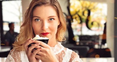 Görgényi Fruzsi ma egy igazán romantikus felsőt választott