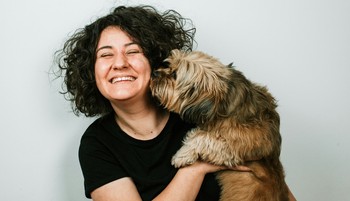 Egy menhelyi kutyával is lehet álom az élet, ha betartjuk a szakértő tanácsait