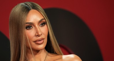 Kim Kardashian Birkin táskája a leggigantikusabb, amit valaha láttunk