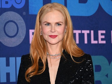 Ők sem bírják a hőséget: Nicole Kidman teljesen kigombolta az ingét