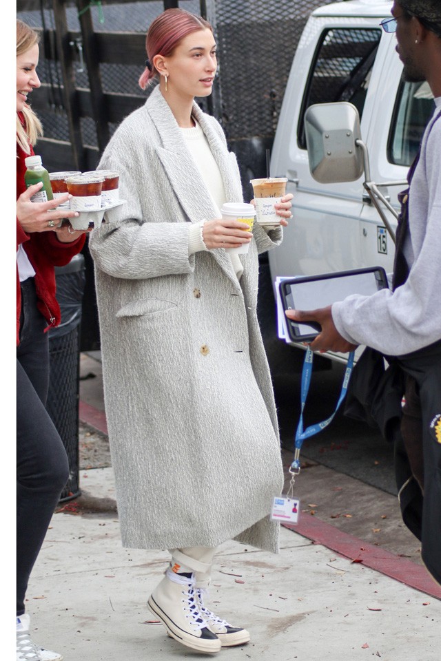 Az új stíluskirálynő Hailey Bieber, a tréningnadrágok nagymestere