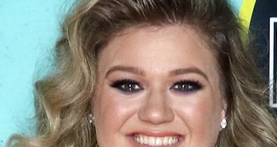 Kelly Clarkson legnagyobb félelme kisgyerekeihez kapcsolódik!