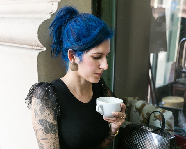 Ezen a héten a különleges stílust képviselő Abonyi Alma gardróbjába pillantunk be