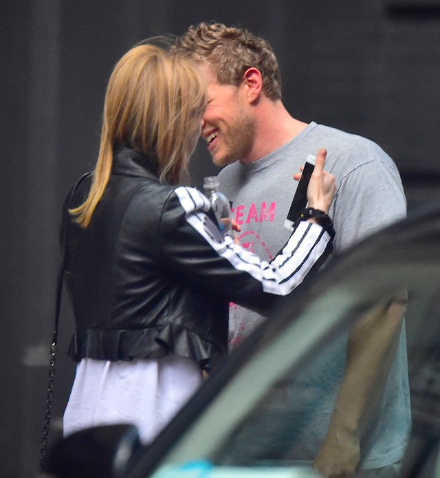 Sebastian Bear és Suki Waterhouse