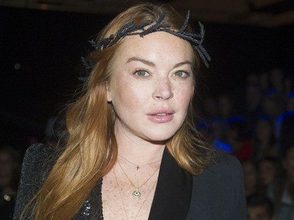 Lindsay Lohan két szettet is villantott, és mindkettőben elragadó