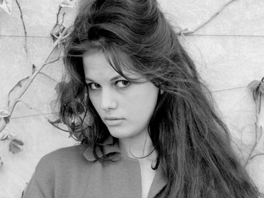 Búcsúzunk: 10 fotó a csodás Claudia Cardinale színésznőről, amire örökké emlékezni fogunk