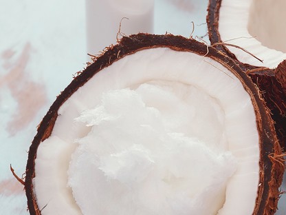 Kókuszolajat használsz a hajadra? Itt van néhány ok, hogy miért nem kéne