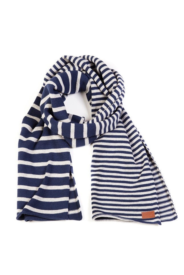 Sál SPRINGFIELD 7995 Ft