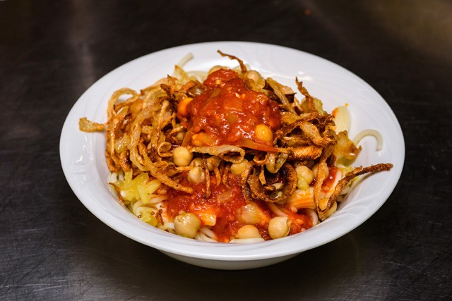 egyiptomi étel, koshari, recept, konyha, foodporn, rizs, csicseriborso