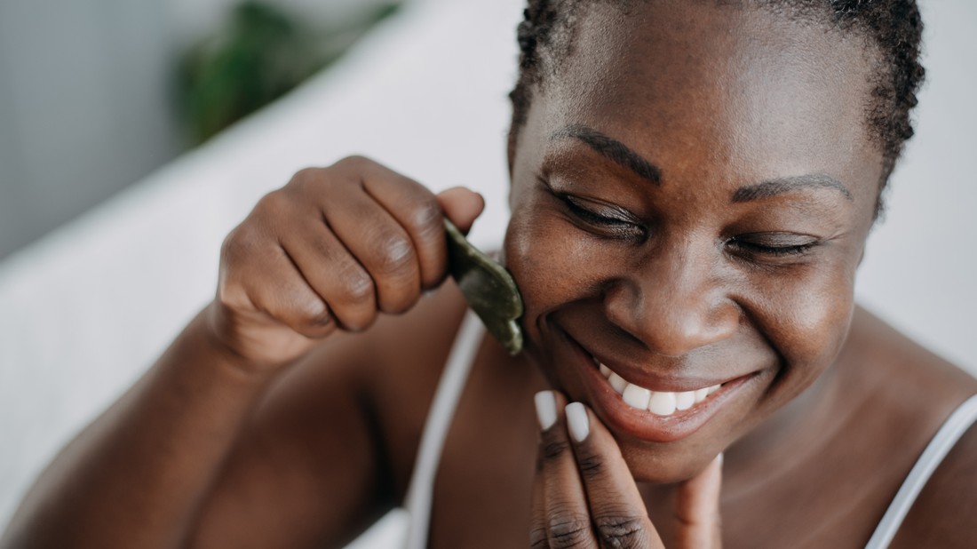 Vajon felfújt lufi vagy hatásos szépségápolási eszköz a gua sha?