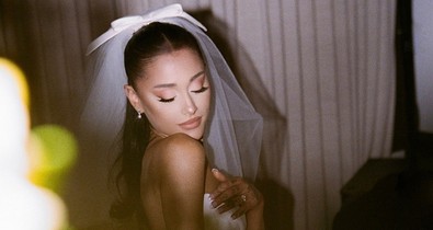 Minden lélegzetelállítóan gyönyörű fotó, amit látnod kell Ariana Grande titkos esküvőjéről