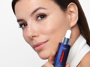 Hatékonyan a mély ráncok ellen: így hat a retinol