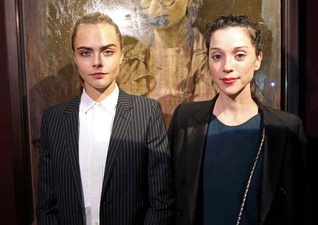 Cara Delevingne és Annie Clark (St. VIncent)