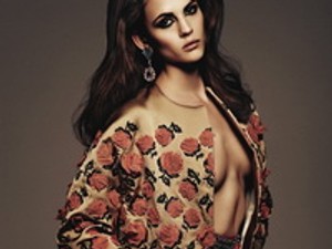 Megvillan Adina szexi énje