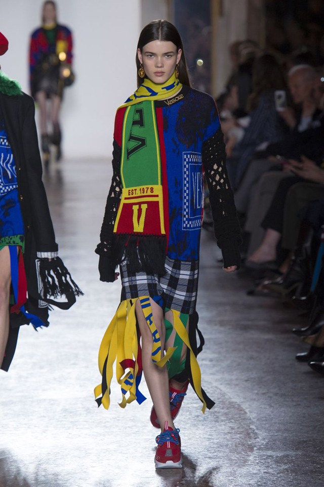 Sárkányok, hordozható fejek, Diana hercegnő - A milánói divathét legjobb pillanatai