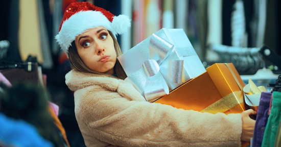 Karácsony ajándékhalmok nélkül? Miért lehet ez a 2025-ös ünnep trendje