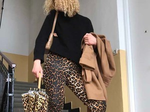 Végh Dóri a mai időjáráshoz öltözött