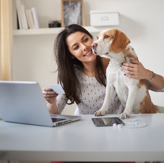 Home office: 10 tipp, hogy otthonról is kényelmesen és produktívan dolgozz