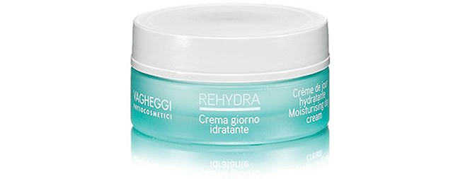 Viszlát bőrproblémák! - Ilyen termékekre van szükséged a bőrtípusod alapján