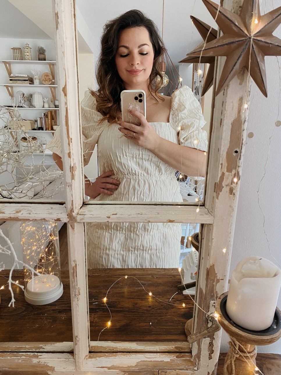 Ruha, ami szavak nélkül is mesél - Ilyen Csenge mai darabja