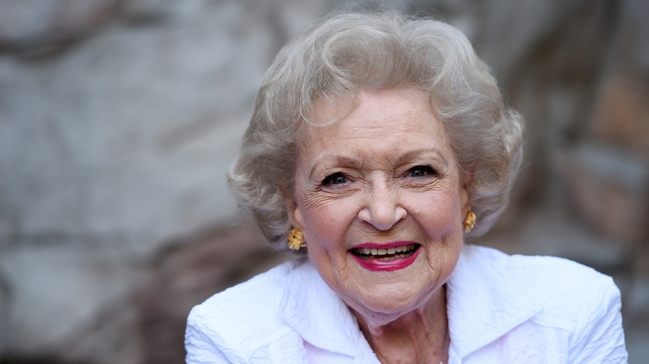 Betty White útmutatója az élethez, amitől csak még inkább felnézünk rá!