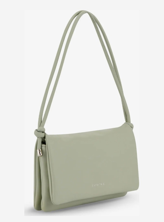 EXPATRIÉ - aboutyou.hu 15 990 Ft 20% kedvezmény a GLAMOUR-napok ideje alatt 