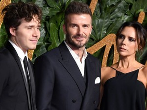 Durva kijelentést tett szüleiről Brooklyn Beckham, ennyire elmérgesedett a viszonya David és Victoria Beckhammel