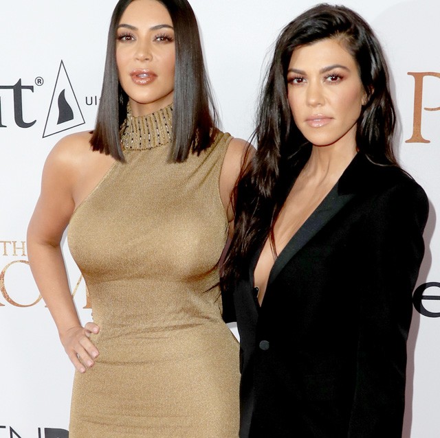 Kourtney Kardashian és Kim Kardashian