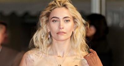 Michael Jackson lányát félmeztelenül fürdőzve kapták lencsevégre: Paris Jackson és párja egy kaliforniai tónál hűsöltek