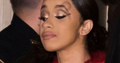 Atyaég! Összeverekedett Cardi B és Nicki Minaj a New York-i divathéten