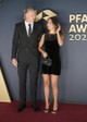 Erling Haaland le sem bírta venni a szemét gyönyörű szerelméről, miközben Isabel magabiztosan pózolt a kameráknak a 2024-es PFA Awards fotófalánál.