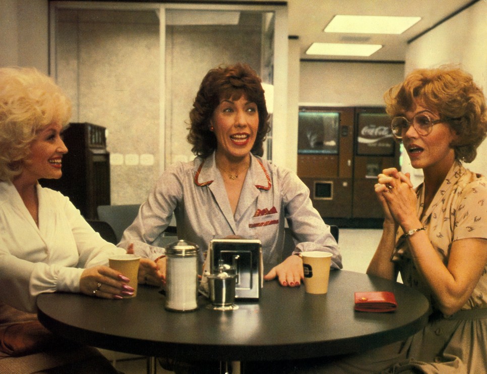 Dolly Parton, Lily Tomlin és Jane Fonda a Kilenctől ötigben (1980)