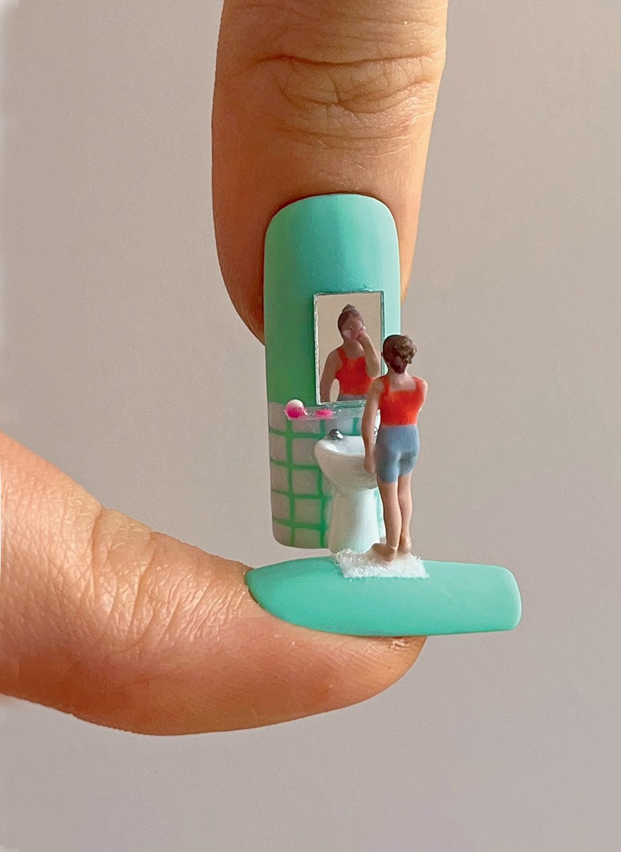 Sophie alkotásain keresztül miniatűr világok tárulhatnak elénk