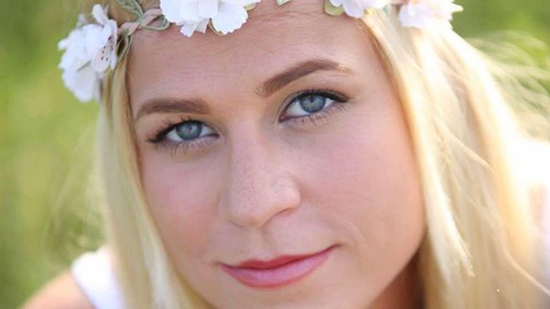 Sminkelés tükör nélkül? Teljes élet látássérültként