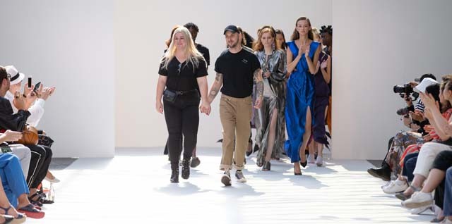 A népszerű magyar divattervező a finn divathéten mutatta be új kollekcióját