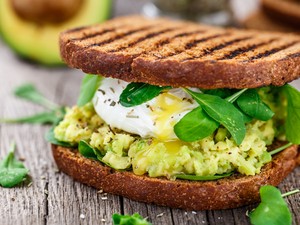 Mutatjuk a avokádókrémes szendvics felturbózott változatát