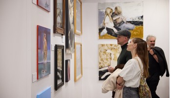 Kulturális világkörüli utazás a fővárosban: jön az Art Market Budapest 2026!