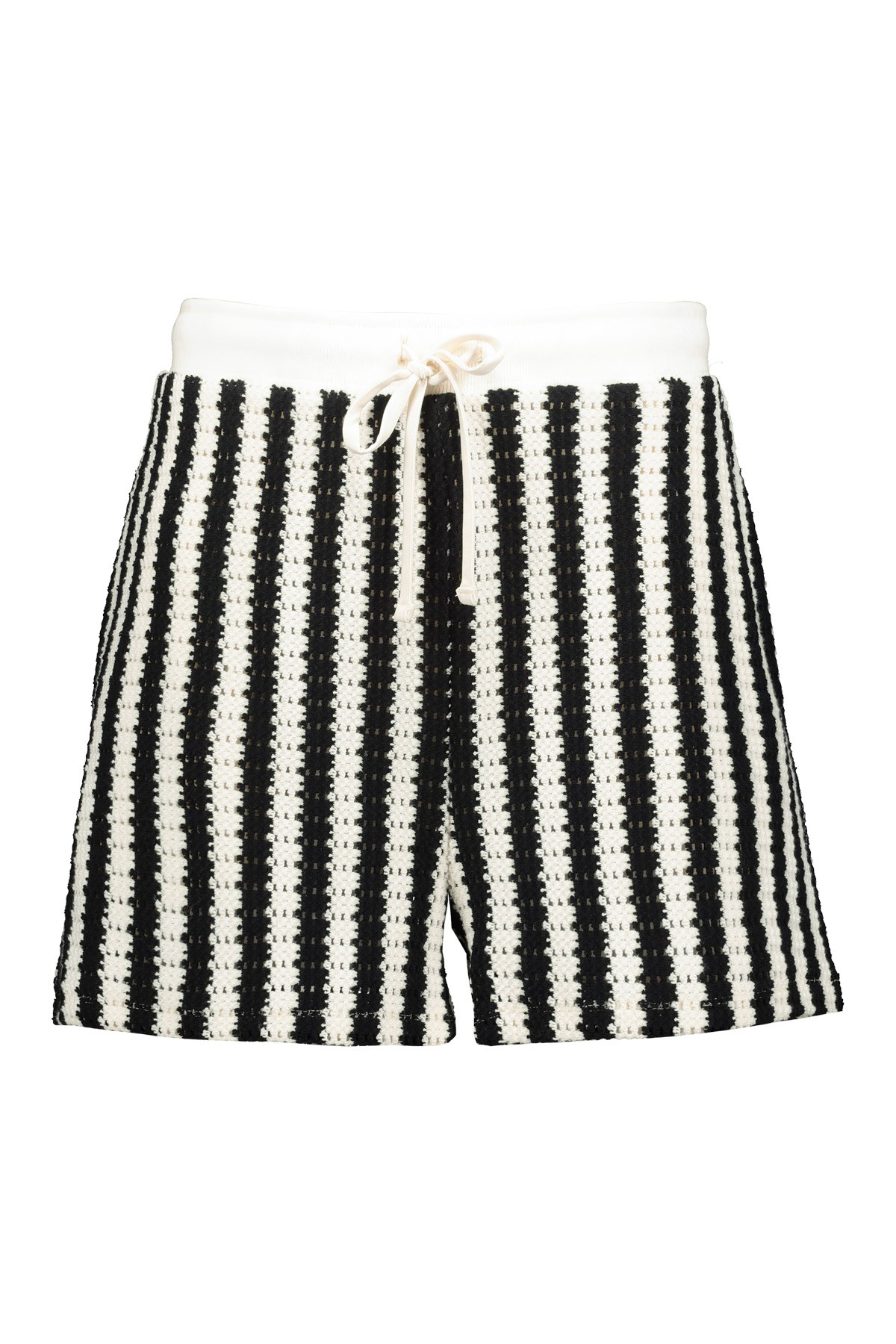 F&F 2025 nyári kollekció