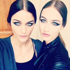 Mónika és Tímea - Oscar Carvallo backstage