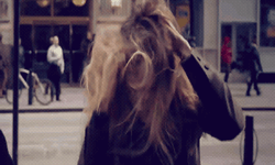 Mesterfodrászok elárulják a titkot: így szárítsd a hajadat úgy, hogy a maximumot hozd ki belőle