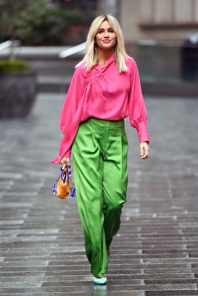 Ashley Roberts bebizonyította, hogy ez a két teljesen ellentétes szín tökéletesen illik egymáshoz