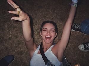 Megszakad a szívünk: Kendall Jenner és új pasija ugyanúgy randizott, mint Justin Bieber és Selena Gomez a régi szép időkben!