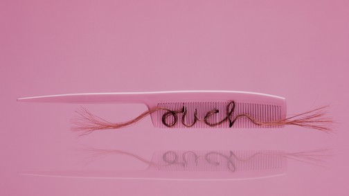 Ez a TikTok videó megmutatja miért tisztítsd gyakrabban a fésűd