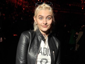 Megerőszakolták Michael Jackson lányát - megrázó vallomás