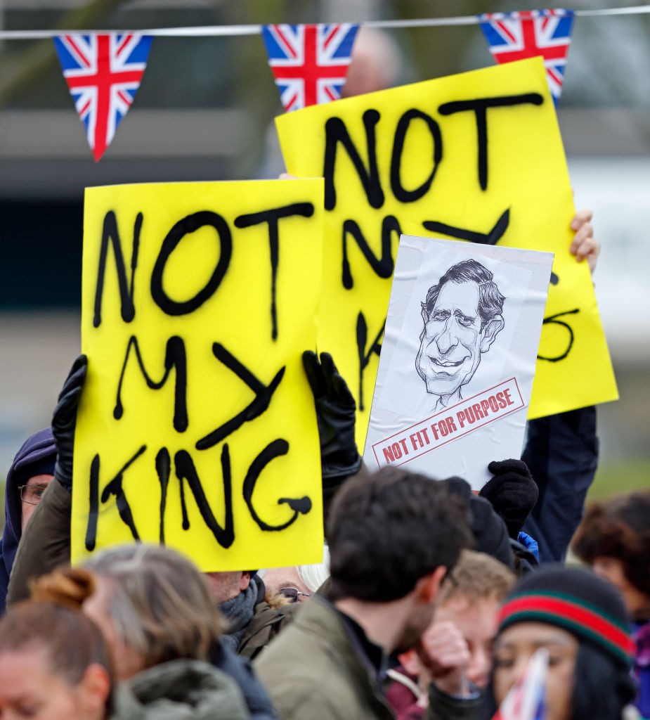 Sokan nem akarják Károly királyt a trónon látni