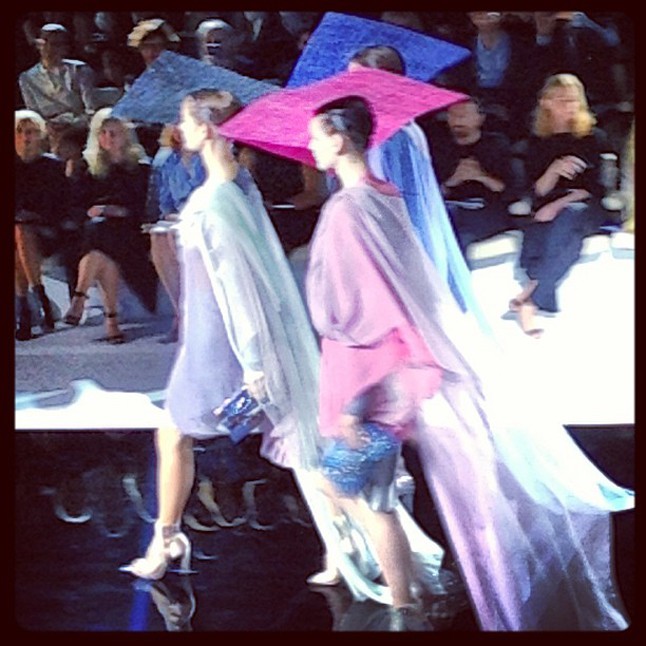 Giorgio Armani lenyűgöző kalapjai.