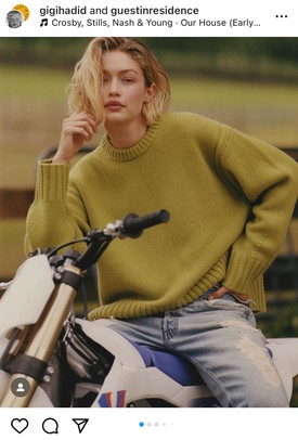 Gigi Hadid mindig bevállalós, amennyiben a frizurájáról van szó