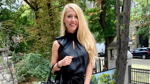 Egy izgalmas fekete szett lett mára Titanilla választása